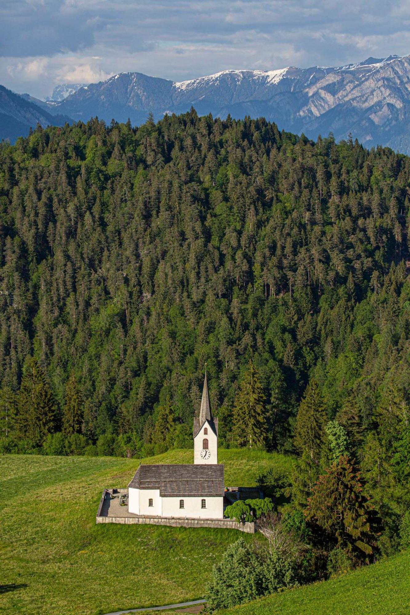 Gasthaus Roessli Versam Zewnętrze zdjęcie