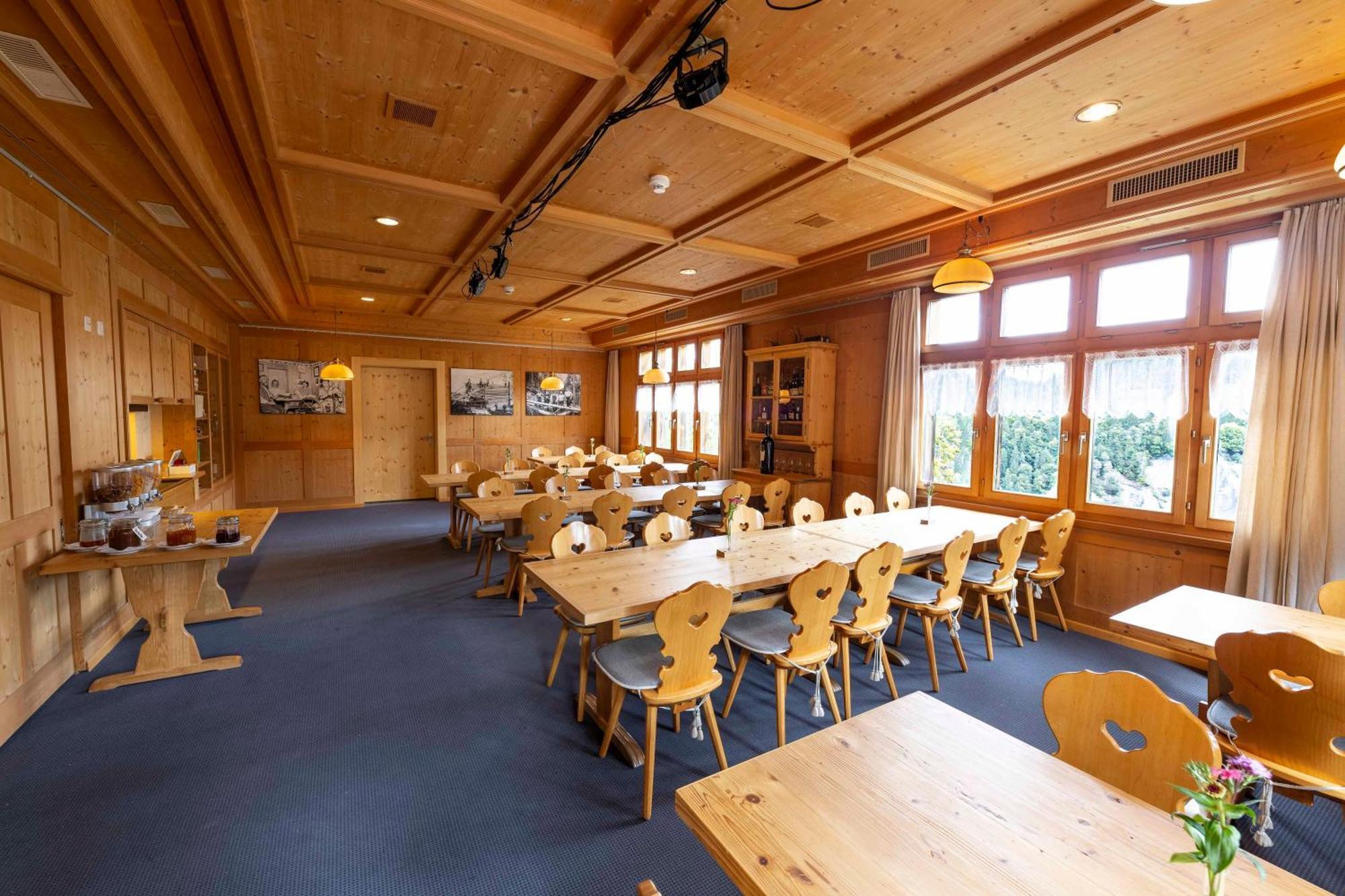 Gasthaus Roessli Versam Zewnętrze zdjęcie