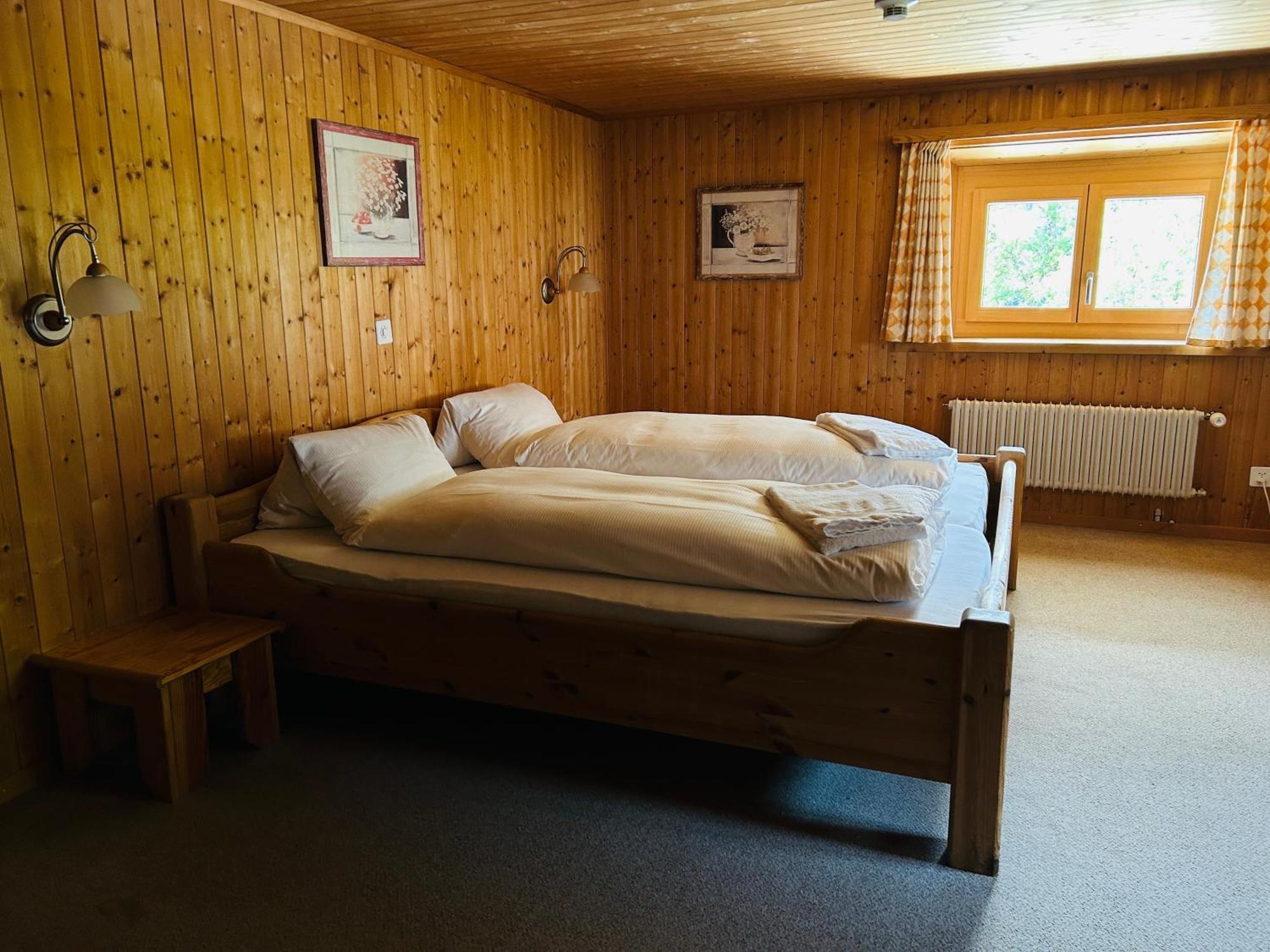 Gasthaus Roessli Versam Zewnętrze zdjęcie