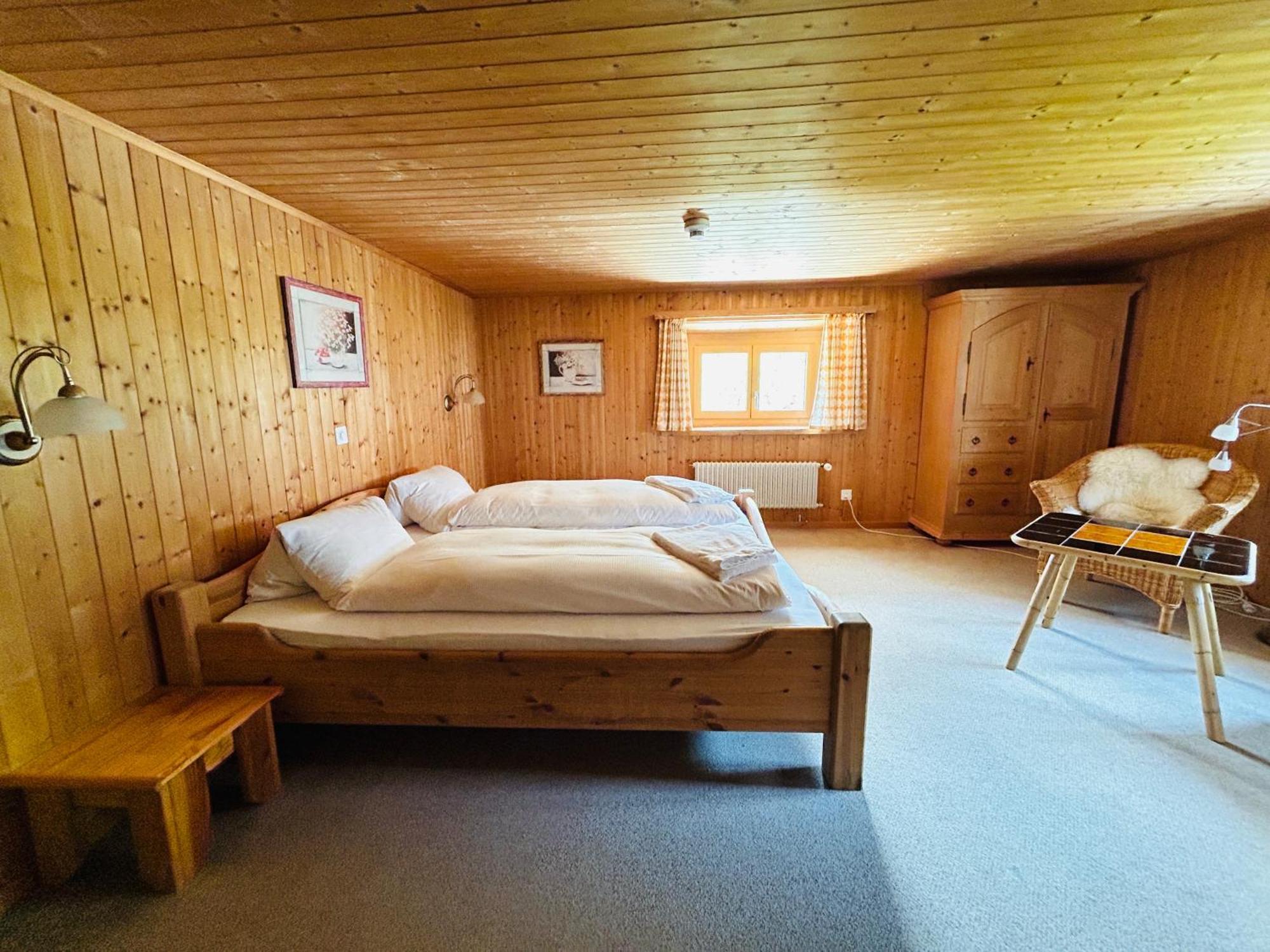 Gasthaus Roessli Versam Zewnętrze zdjęcie