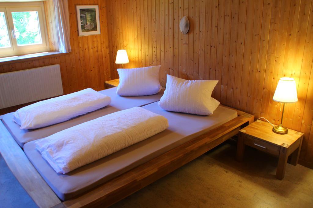 Gasthaus Roessli Versam Zewnętrze zdjęcie
